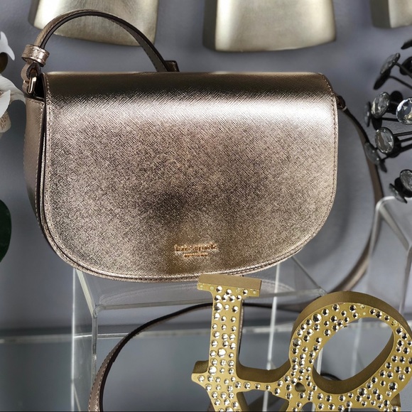 Kate Spade Reiley Metallic Blush Flap Crossbody - Picture 3 of 8